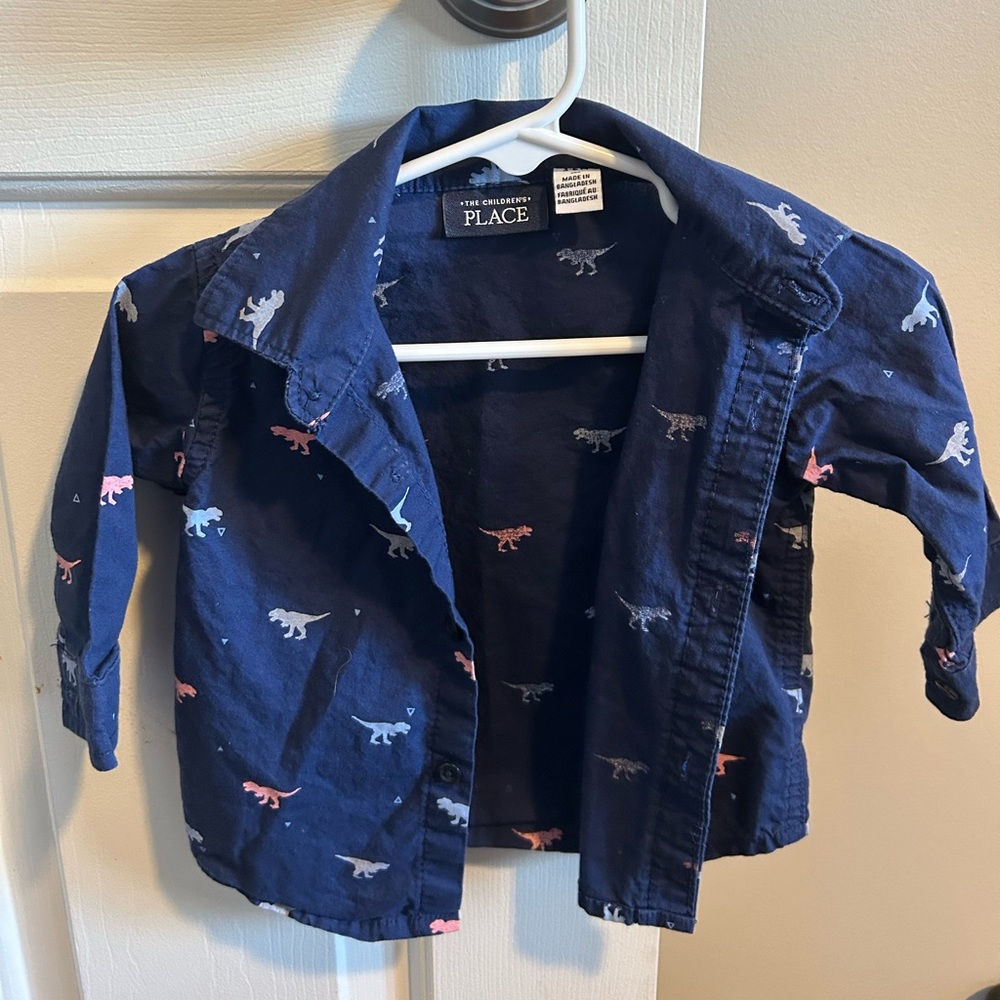 ♥️3/$15♥️ Childerns Place Boys 3-6m Dress Shirt